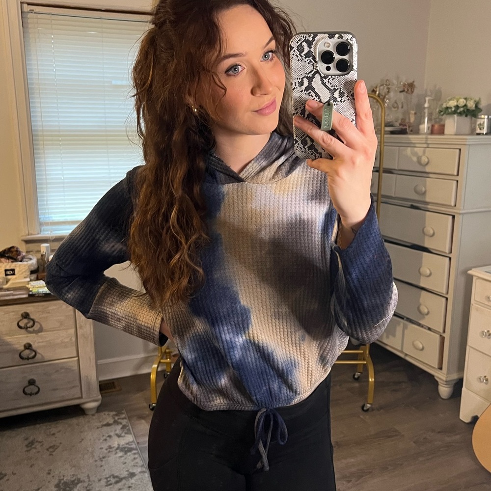 Long Sleeve Pullover